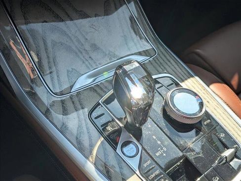 Used 2019 BMW X7 xDrive40i w/ Premium Package image 4