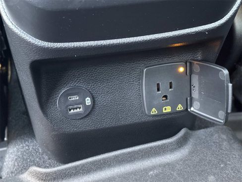 Used 2024 Ford Ranger XLT w/ Equipment Group 301A High image 21