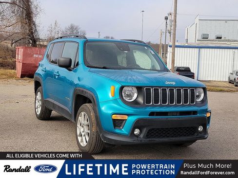 Used 2022 Jeep Renegade Latitude image 1