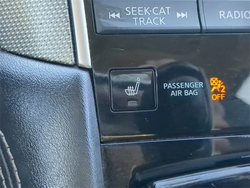 Used 2017 INFINITI Q50 3.0t Premium w/ 3.0T Premium Plus Package image 21