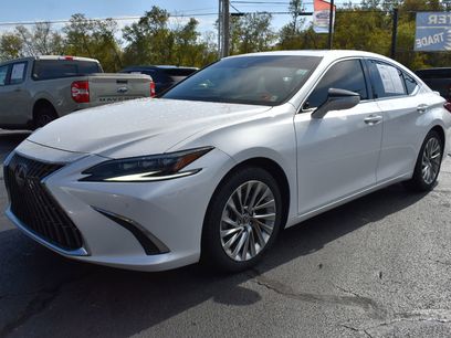 Used 2023 Lexus ES 300h Ultra Luxury