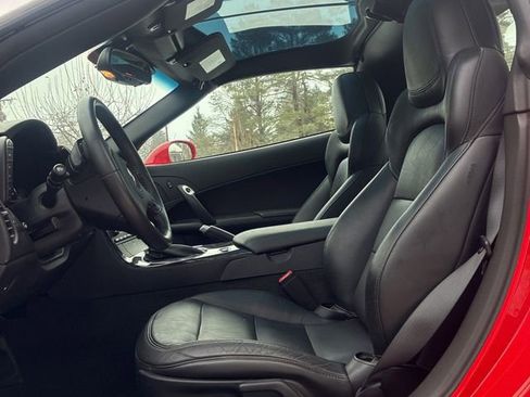 Used 2013 Chevrolet Corvette Coupe w/ 2LT Preferred Equipment Group image 19