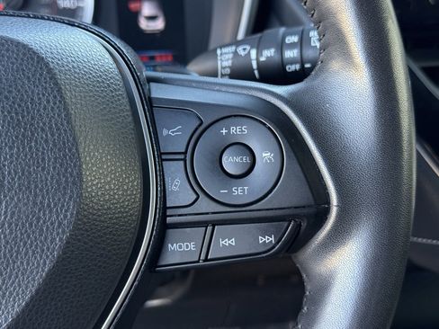 Used 2021 Toyota Corolla SE image 22