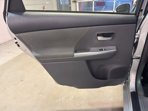 Used 2014 Toyota Prius V Three FWD image 29
