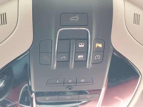 Used 2019 Maserati Ghibli S Q4 AWD/4WD image 32
