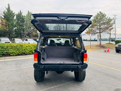Used 1997 Jeep Cherokee Sport image 43