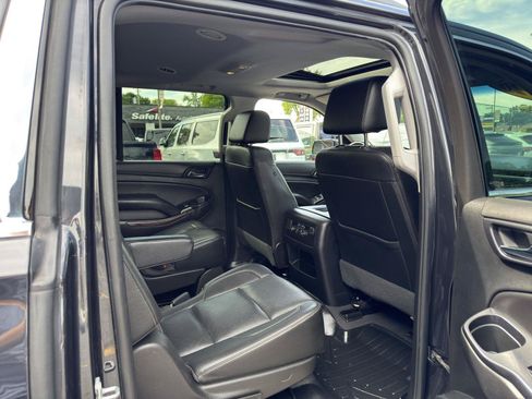 Used 2020 GMC Yukon XL SLT AWD/4WD image 39