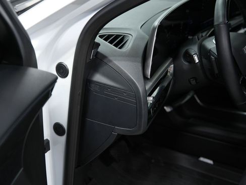 Used 2024 Cadillac Lyriq Sport w/ LPO, Floor Liner Package AWD/4WD image 42