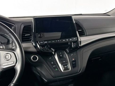 Certified 2024 Honda Odyssey EX-L image 17