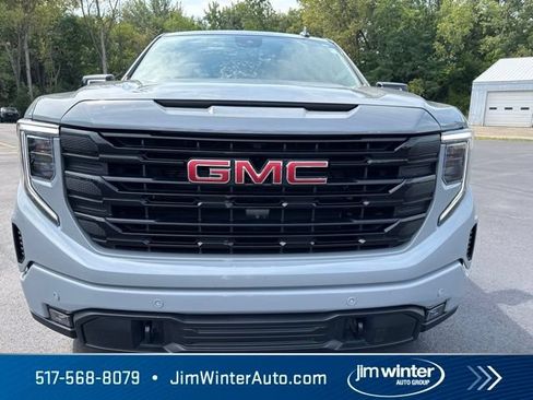 Used 2024 GMC Sierra 1500 Elevation w/ Elevation Premium Package AWD/4WD image 4