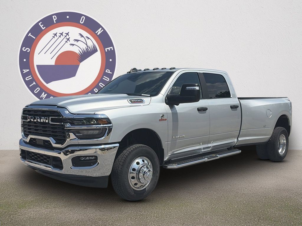New 2027 RAM 3500 Big Horn AWD/4WD image 2