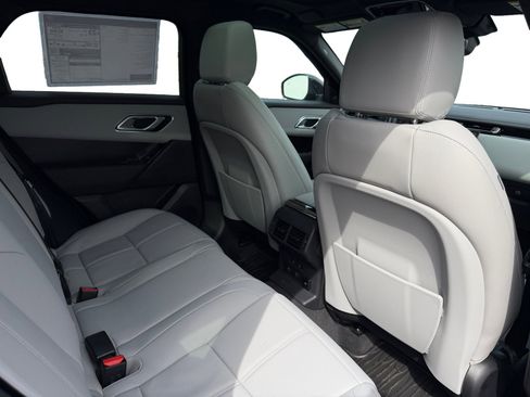 New 2026 Land Rover Range Rover Velar Dynamic SE AWD/4WD image 20