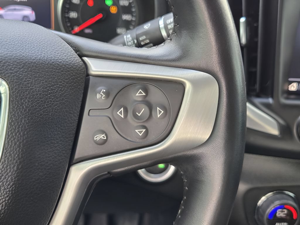 Used 2022 GMC Terrain SLT w/ Infotainment Package II AWD/4WD image 27