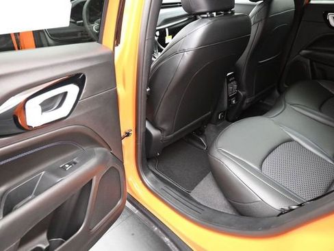 New 2026 Jeep Compass Latitude AWD/4WD image 18
