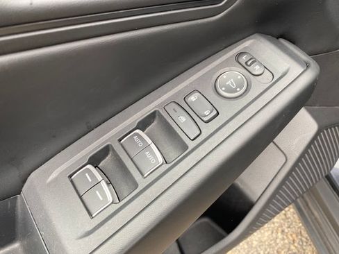 Used 2024 Honda Accord EX image 17