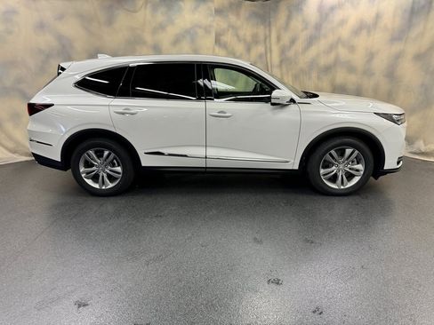 New 2026 Acura MDX SH-AWD image 9