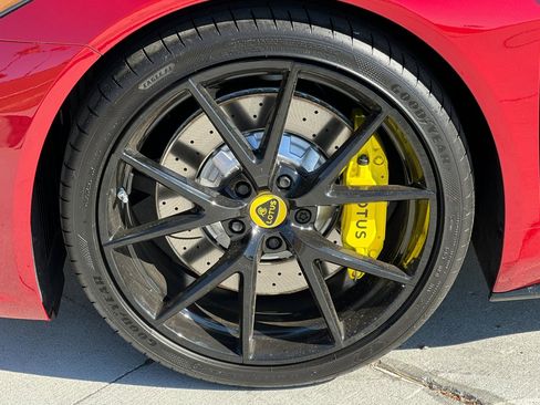 New 2025 Lotus Emira image 23