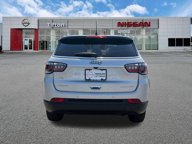 Used 2025 Jeep Compass Limited AWD/4WD image 6