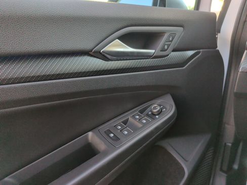 Used 2024 Volkswagen Golf R AWD/4WD image 14
