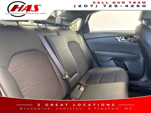 Used 2023 Kia Forte GT image 11