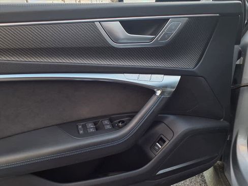 Used 2024 Audi RS 6 performance image 10