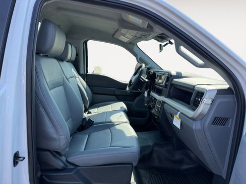 New 2026 Ford F250 XL RWD image 17