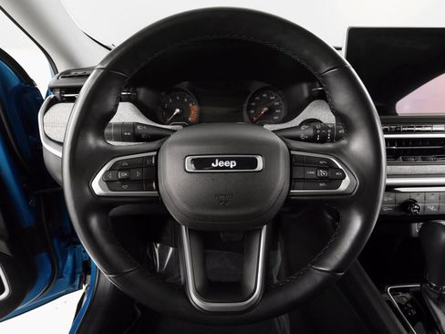 Certified 2022 Jeep Compass Latitude image 23