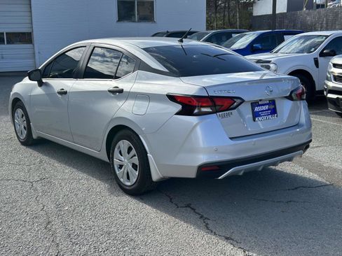 Used 2021 Nissan Versa S image 5