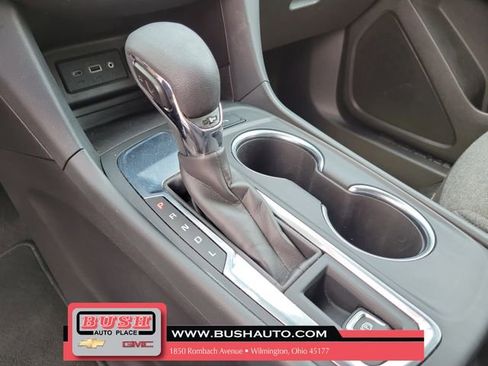 Used 2024 Chevrolet Equinox LT FWD image 31