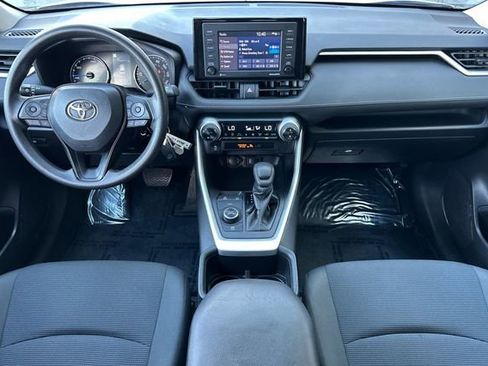 Certified 2022 Toyota RAV4 LE image 17