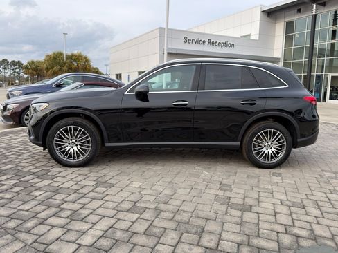 New 2026 Mercedes-Benz GLC 300 4MATIC image 11