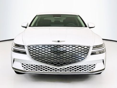 Used 2024 Genesis G80 image 2