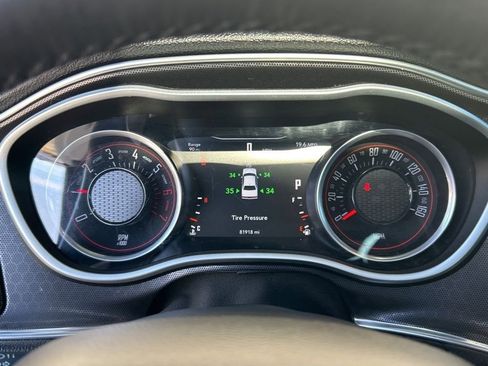 Used 2016 Dodge Challenger R/T Scat Pack w/ Leather Interior Group image 8