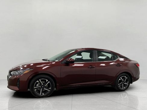 Certified 2025 Nissan Sentra SV FWD image 36