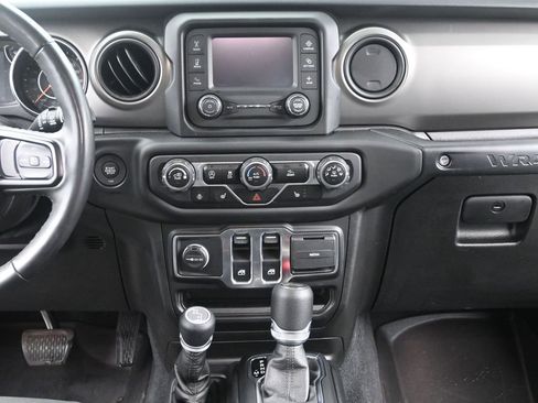 Used 2021 Jeep Wrangler Willys image 23