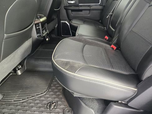 Used 2022 RAM 3500 Laramie image 32