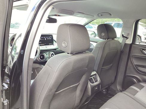 Used 2024 Chevrolet Blazer LT w/ Convenience Package FWD image 13