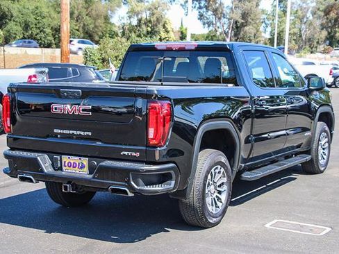 Used 2020 GMC Sierra 1500 AT4 w/ AT4 Premium Package image 4