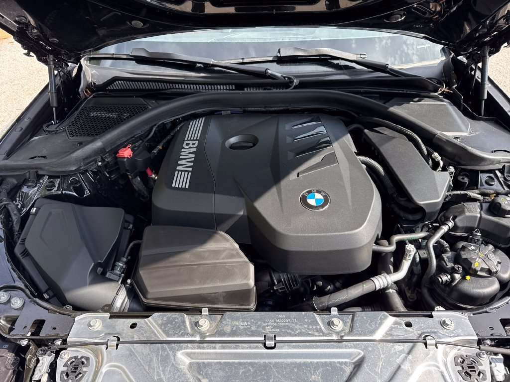 Used 2025 BMW 330i xDrive Sedan AWD/4WD image 33