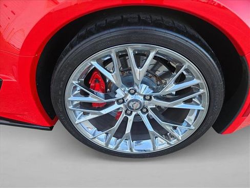 Used 2017 Chevrolet Corvette Z06 image 9