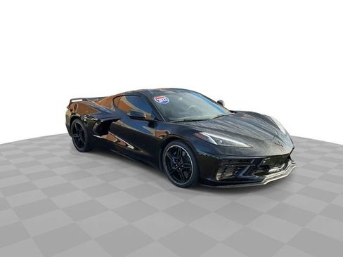 Used 2022 Chevrolet Corvette Stingray Preferred Cpe w/ Z51 Performance Package image 2