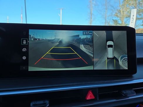 Used 2025 Kia Sorento SX Prestige w/ Sage Leather Package image 27