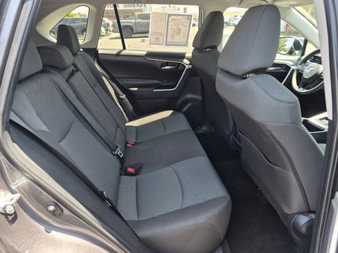 Used 2025 Toyota RAV4 XLE FWD image 7