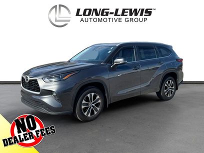 Used 2023 Toyota Highlander XLE