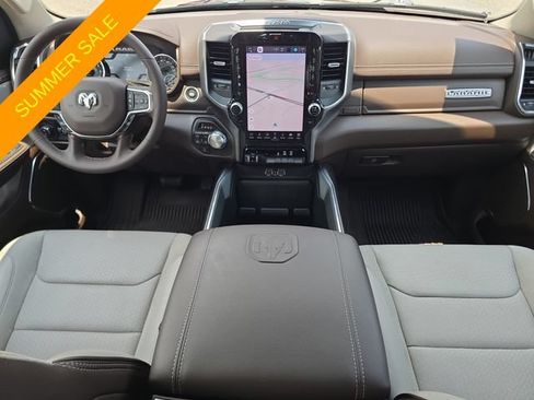 Certified 2025 RAM 1500 Laramie AWD/4WD image 9
