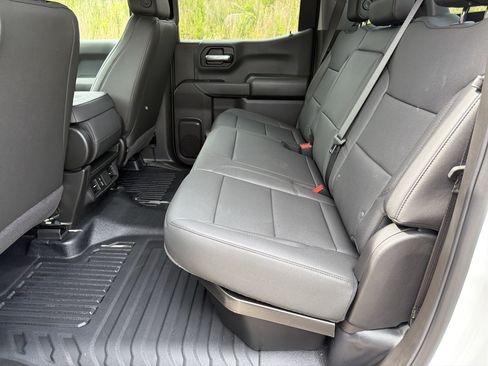 Used 2026 Chevrolet Silverado 1500 W/T w/ WT Value Package AWD/4WD image 20