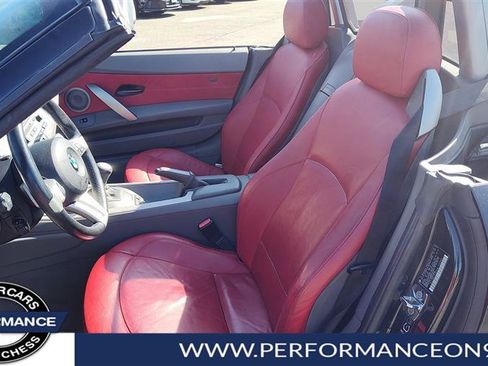 Used 2004 BMW Z4 3.0i image 10