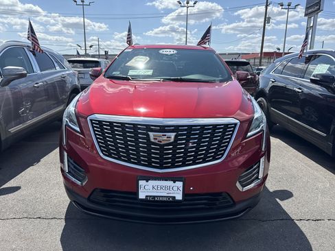 Used 2021 Cadillac XT5 Luxury image 3