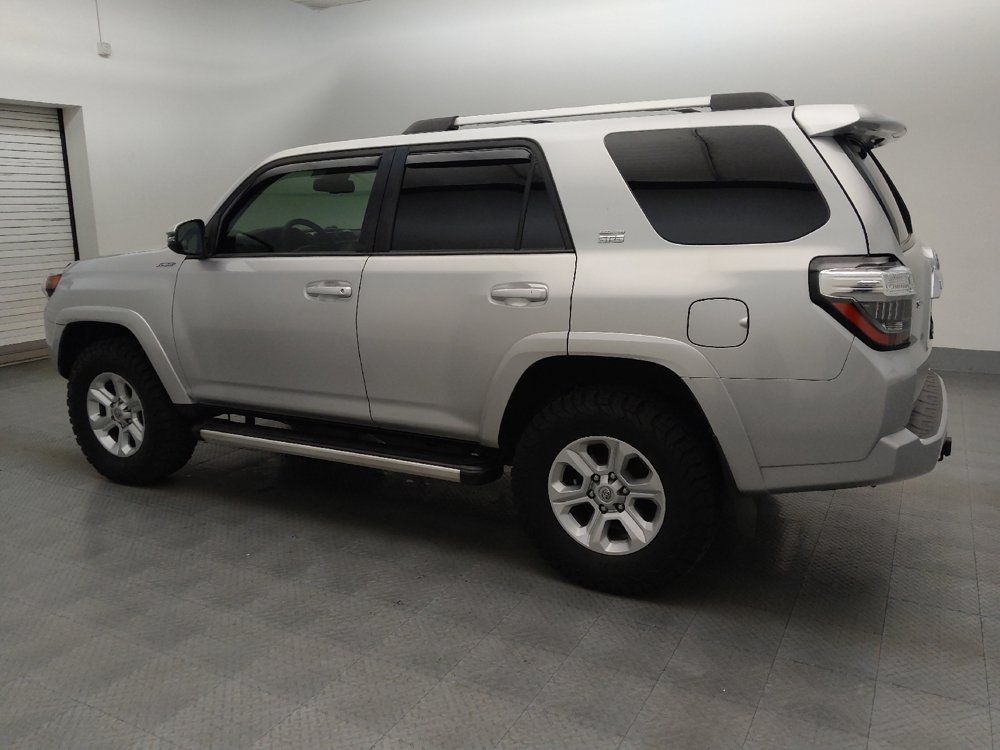 Used 2021 Toyota 4Runner SR5 Premium w/ Moonroof Package RWD image 3
