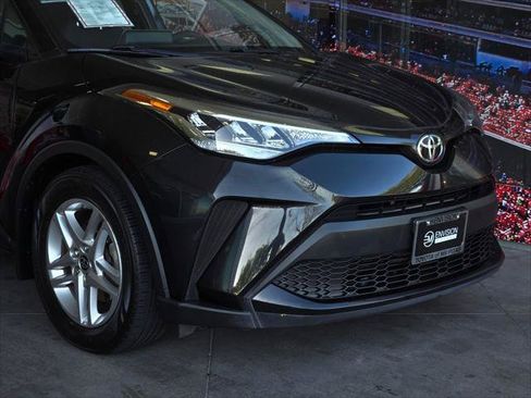 Certified 2020 Toyota C-HR LE FWD image 2